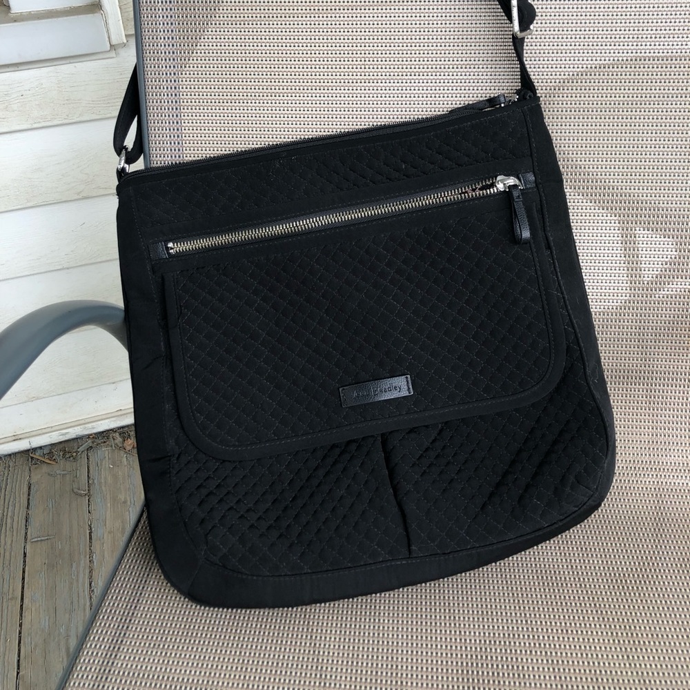Vera Bradley Mailbag Black microfiber